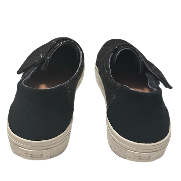 TOMS Velcro Canvas Shoes - Picture 5 of 9